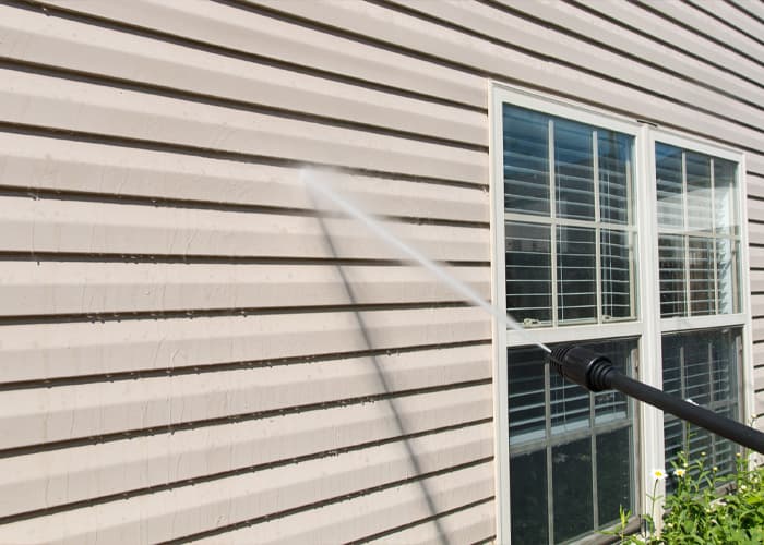 Pressure Washing & Gutter Cleaning